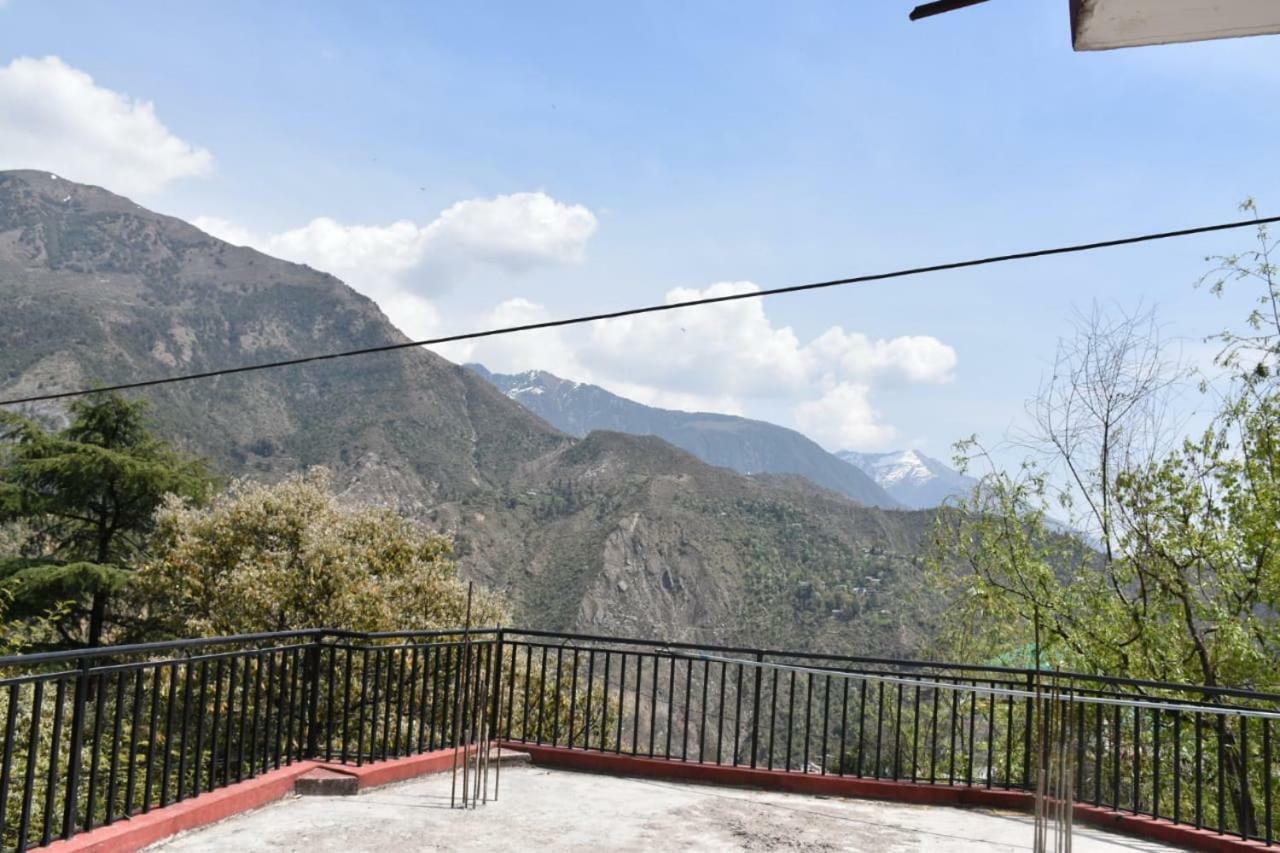 Misty Woods Hotel Dharamshala Ngoại thất bức ảnh